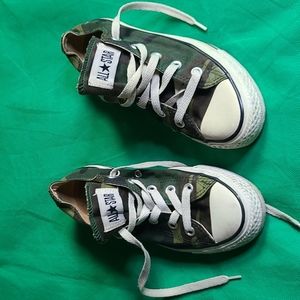 Men's Converses All Star